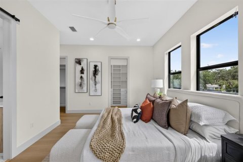 Casa en venta en Tampa, Florida, 4 dormitorios, 242.47 m2 № 2383803 - foto 30