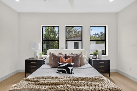 Casa en venta en Tampa, Florida, 4 dormitorios, 242.47 m2 № 2383803 - foto 29
