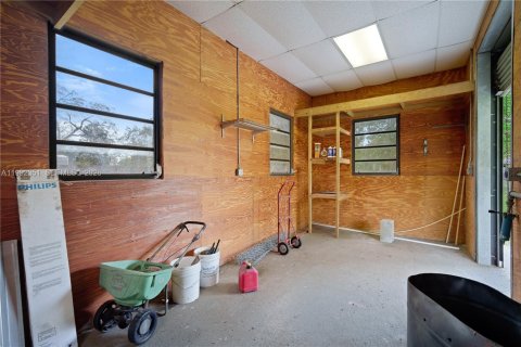 Villa ou maison à vendre à Miami, Floride: 2 chambres, 86.96 m2 № 2059660 - photo 29