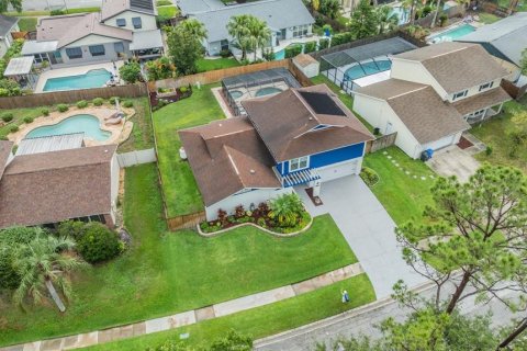 House in Tampa, Florida 4 bedrooms, 228.45 sq.m. № 1776797 - photo 5