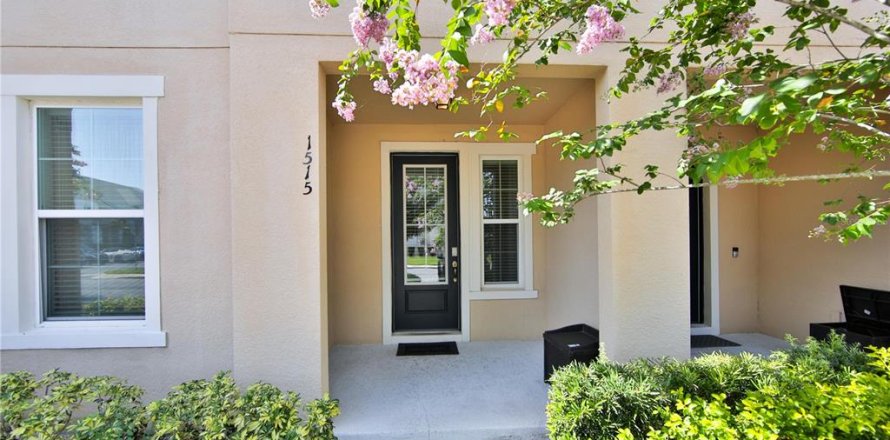 Touwnhouse à SOLARA RESORT à Kissimmee, Floride 3 chambres, 182.27 m2 № 2236809