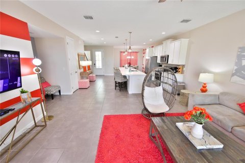 Touwnhouse à vendre à Kissimmee, Floride: 3 chambres, 182.27 m2 № 2236809 - photo 12