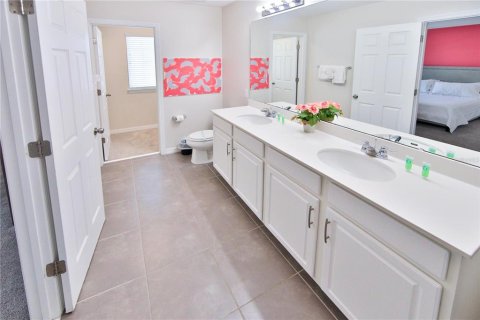 Touwnhouse à vendre à Kissimmee, Floride: 3 chambres, 182.27 m2 № 2236809 - photo 22