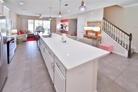 Touwnhouse à vendre à Kissimmee, Floride: 3 chambres, 182.27 m2 № 2236809 - photo 15