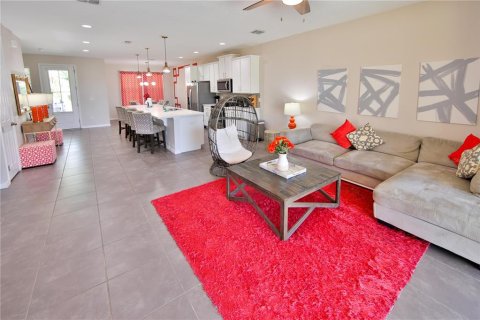 Touwnhouse à vendre à Kissimmee, Floride: 3 chambres, 182.27 m2 № 2236809 - photo 4