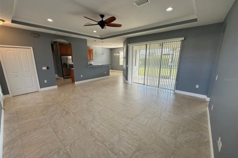 House in Rotonda, Florida 3 bedrooms, 157.47 sq.m. № 1883983 - photo 3