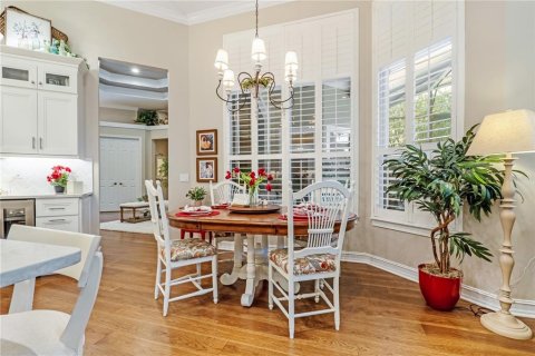 House in DeLand, Florida 4 bedrooms, 286.6 sq.m. № 1908319 - photo 17
