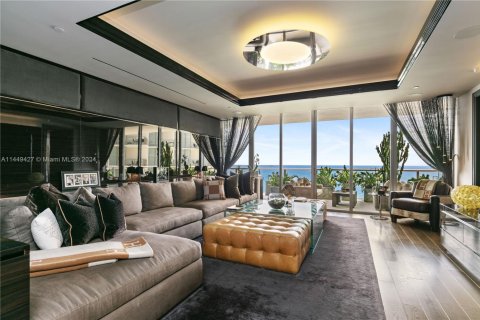 Condo in Bal Harbour, Florida, 3 bedrooms  № 1752495 - photo 2