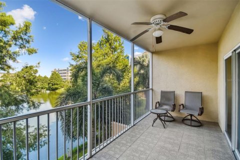 Copropriété à vendre à Largo, Floride: 3 chambres, 146.41 m2 № 1900992 - photo 17