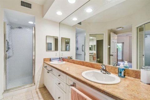 Copropriété à vendre à Largo, Floride: 3 chambres, 146.41 m2 № 1900992 - photo 30