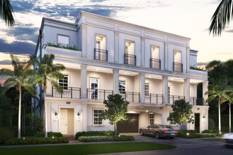 Townhouse in Coral Gables, Florida 4 bedrooms, 431.72 sq.m. № 1726652 - photo 11