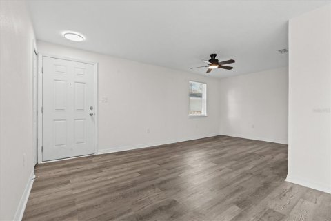 Condo in Orlando, Florida, 2 bedrooms  № 2097777 - photo 11