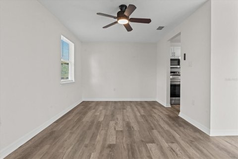 Condo in Orlando, Florida, 2 bedrooms  № 2097777 - photo 6