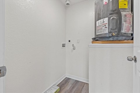 Condo in Orlando, Florida, 2 bedrooms  № 2097777 - photo 21