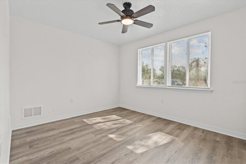 Condo in Orlando, Florida, 2 bedrooms  № 2097777 - photo 15