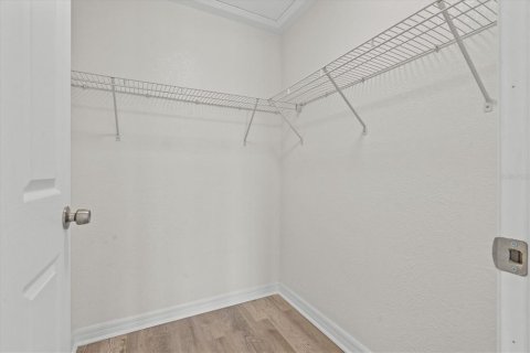 Condo in Orlando, Florida, 2 bedrooms  № 2097777 - photo 19