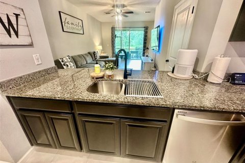 Adosado en venta en Holiday, Florida, 3 dormitorios, 134.15 m2 № 1904295 - foto 10