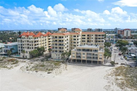 Condominio en alquiler en Clearwater, Florida, 3 dormitorios, 236.44 m2 № 2107131 - foto 8