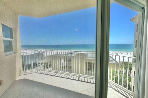 Condominio en alquiler en Clearwater, Florida, 3 dormitorios, 236.44 m2 № 2107131 - foto 6