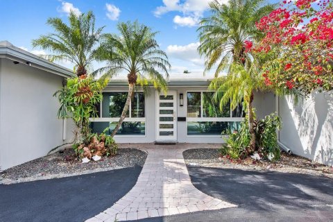 Casa en venta en Pompano Beach, Florida, 3 dormitorios, 159.51 m2 № 2385510 - foto 2