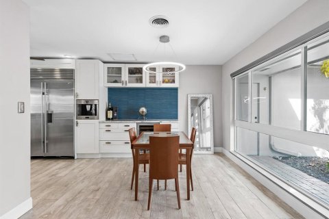 Casa en venta en Pompano Beach, Florida, 3 dormitorios, 159.51 m2 № 2385510 - foto 8