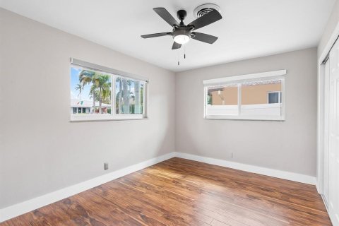 Casa en venta en Pompano Beach, Florida, 3 dormitorios, 159.51 m2 № 2385510 - foto 23
