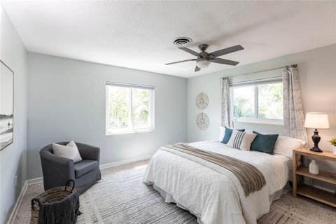 Villa ou maison à vendre à Sarasota, Floride: 2 chambres, 131.92 m2 № 1879561 - photo 15