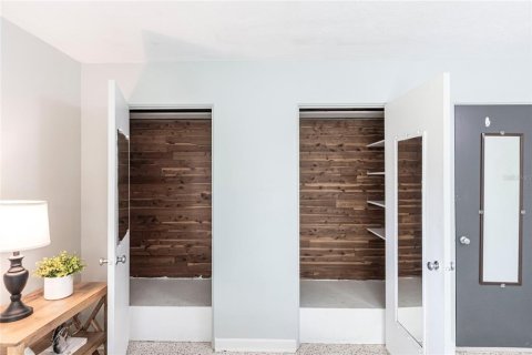 Villa ou maison à vendre à Sarasota, Floride: 2 chambres, 131.92 m2 № 1879561 - photo 18