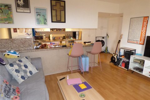 Condo in Fort Lauderdale, Florida, 1 bedroom  № 1464260 - photo 4