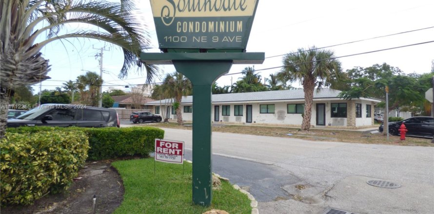 Condo in Fort Lauderdale, Florida, 1 bedroom  № 1464260