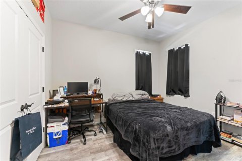 Townhouse in Tampa, Florida 4 bedrooms, 231.79 sq.m. № 1538957 - photo 26