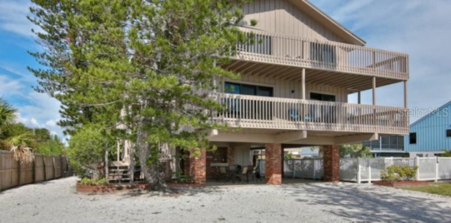 Condominio en Sarasota, Florida, 2 dormitorios № 213511