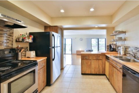 Снять в аренду кондоминиум в Сарасота, Флорида 2 спальни, 126.63м2, № 213511 - фото 9