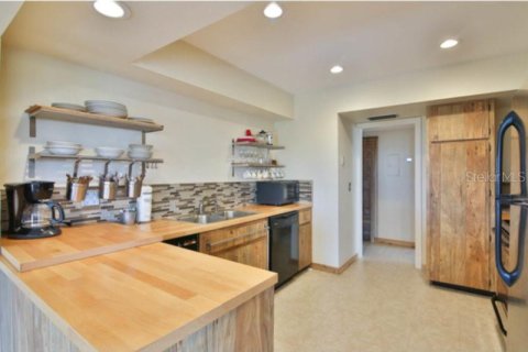 Снять в аренду кондоминиум в Сарасота, Флорида 2 спальни, 126.63м2, № 213511 - фото 8