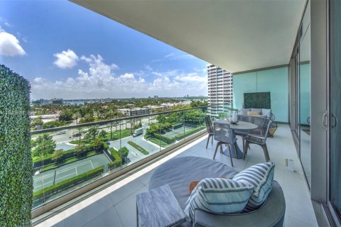 Copropriété à louer à Bal Harbour, Floride: 1 chambre, 117.71 m2 № 2152702 - photo 25