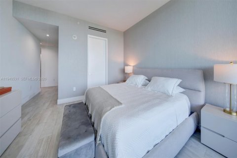 Copropriété à louer à Bal Harbour, Floride: 1 chambre, 117.71 m2 № 2152702 - photo 19