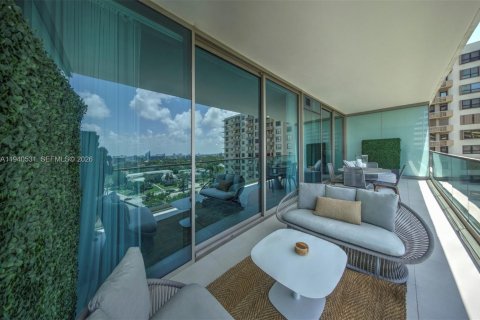 Copropriété à louer à Bal Harbour, Floride: 1 chambre, 117.71 m2 № 2152702 - photo 12