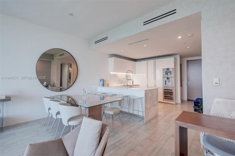 Copropriété à louer à Bal Harbour, Floride: 1 chambre, 117.71 m2 № 2152702 - photo 8
