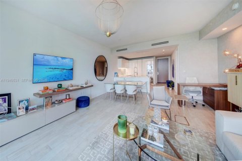 Copropriété à louer à Bal Harbour, Floride: 1 chambre, 117.71 m2 № 2152702 - photo 6
