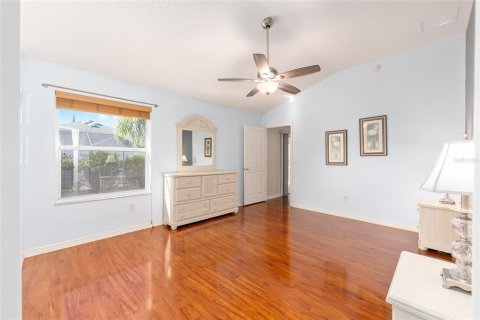 House in The Villages, Florida 3 bedrooms, 138.24 sq.m. № 1837506 - photo 23