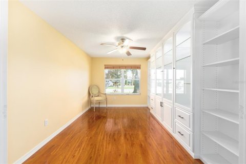 House in The Villages, Florida 3 bedrooms, 138.24 sq.m. № 1837506 - photo 5