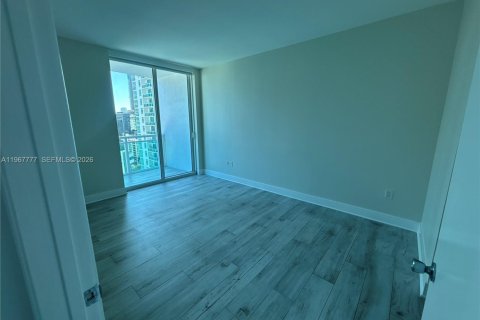 Condominio en alquiler en Miami, Florida, 2 dormitorios, 91.6 m2 № 2031977 - foto 2