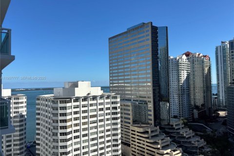 Condominio en alquiler en Miami, Florida, 2 dormitorios, 91.6 m2 № 2031977 - foto 14