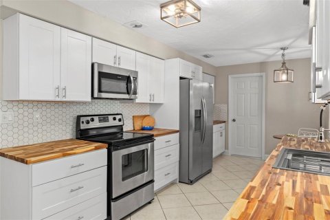 House in Beverly Hills, Florida 2 bedrooms, 121.42 sq.m. № 1849591 - photo 17