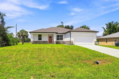 Casa en venta en North Port, Florida, 4 dormitorios, 168.15 m2 № 2317438 - foto 4