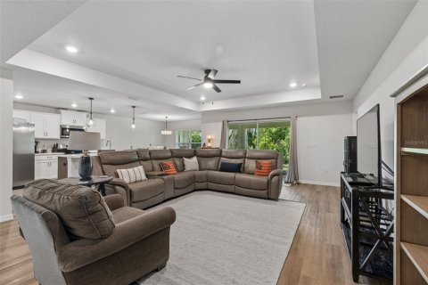 Casa en venta en Weeki Wachee, Florida, 3 dormitorios, 154.03 m2 № 2156112 - foto 7