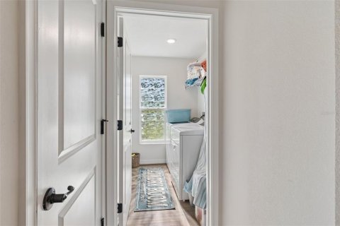 Casa en venta en Weeki Wachee, Florida, 3 dormitorios, 154.03 m2 № 2156112 - foto 30