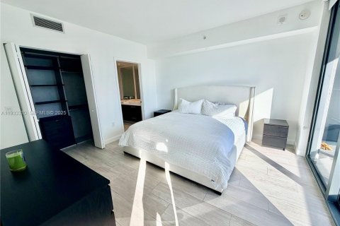 Copropriété à louer à Miami, Floride: 2 chambres, 97.36 m2 № 1991216 - photo 12