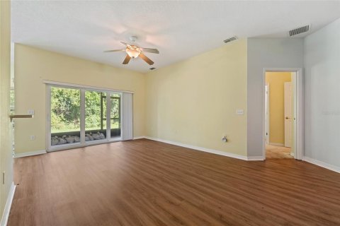 Купить виллу или дом в Киссимми, Флорида 4 комнаты, 135.27м2, № 2142434 - фото 6