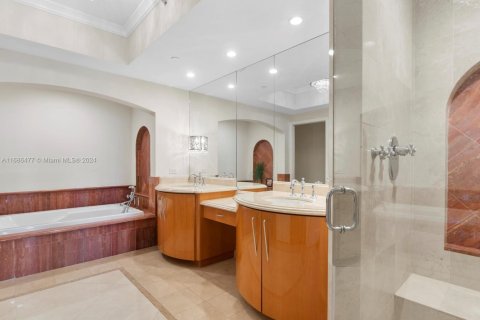 Copropriété à louer à Sunny Isles Beach, Floride: 3 chambres, 205.69 m2 № 1859617 - photo 26